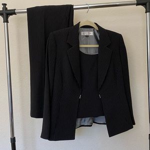 Blazer & trouser set